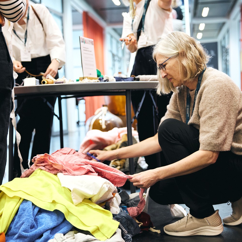 Outcome Textiles New study identifies improved methods for collecting textile waste - SorTex